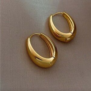 5/$25 GOLD  OVAL HOOPS